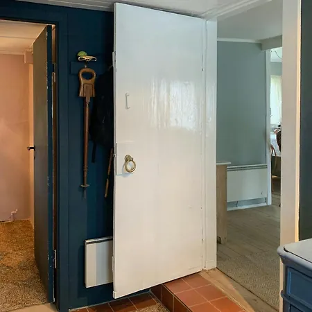 Nyaraló Protected Gem By Glaeno's Verdant Woods Skælskør