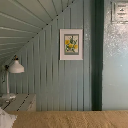 Protected Gem By Glaeno's Verdant Woods Skælskør