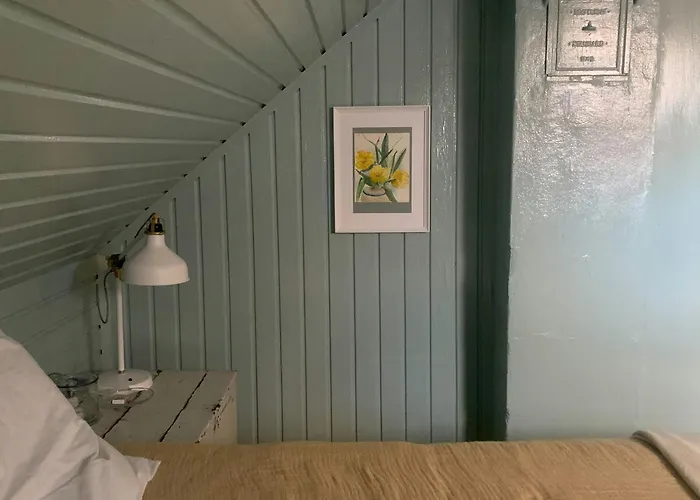 Protected Gem By Glaeno's Verdant Woods Skælskør